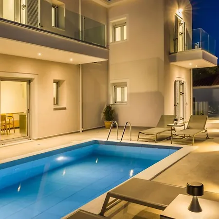 ארגוסטולי Summertime Villas מראה חיצוני תמונה